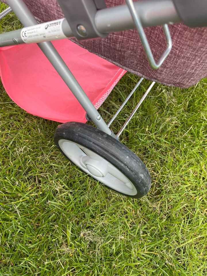 Puppenwagen mit Tasche in Oberhausen