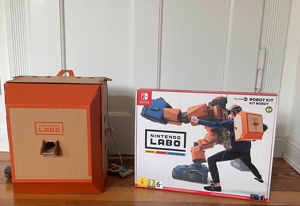 Nintendo Switch Labo Toy-Con 02 Robot Kit in Braunschweig