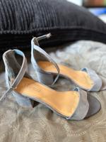 Absatzschuhe Nordrhein-Westfalen - Oberhausen Vorschau
