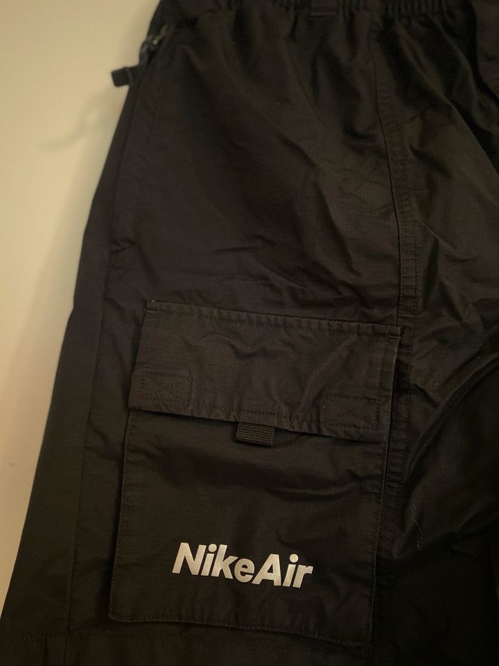 Nike (Bade-) Cargo Shorts in Essen