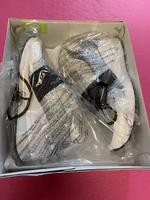 Michael Kors Silber Schuhe Kr. München - Unterschleißheim Vorschau
