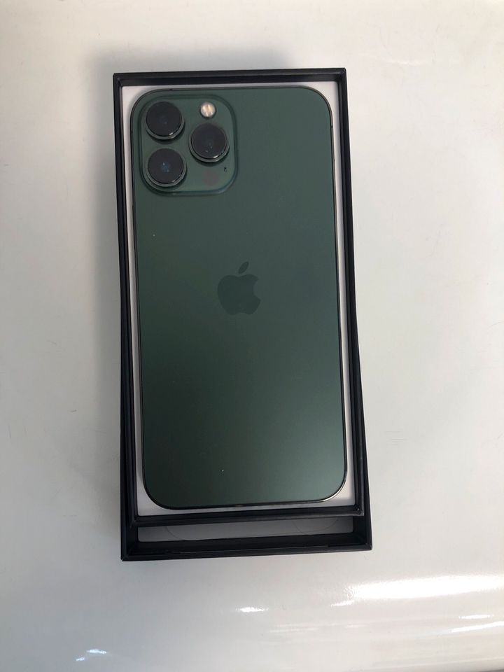 Iphone 13 Pro Max 128GB Blau/Grün Gebraucht in Düsseldorf