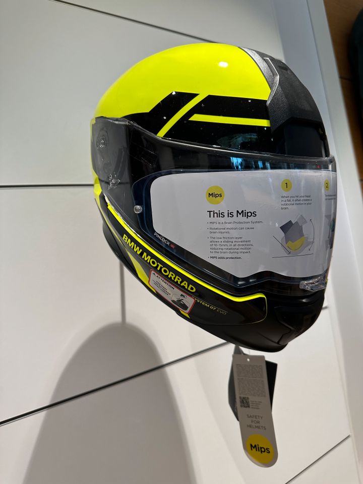 BMW Motorrad Helm SYS 7 EVO Carbon ECE Gr. XL in Wildau