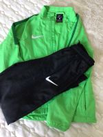 Nike Jogging Anzug für Kinder Bayern - Erding Vorschau