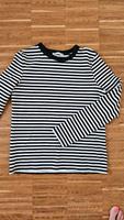 Zara Longsleeve Gr. S 36 Langarm T-Shirt schwarz weiß Dresden - Neustadt Vorschau