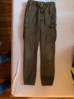 Vertbaudet Hose Jeans Cargo Gr.134 Hüftweite slim Berlin - Reinickendorf Vorschau