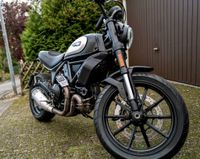 Ducati Scrambler Icon Dark mit Kurven ABS Niedersachsen - Salzhemmendorf Vorschau