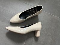 Ara Pumps Gr 40 taupeton, neu. NP 119€, Vers. 6€ Nordrhein-Westfalen - Witten Vorschau