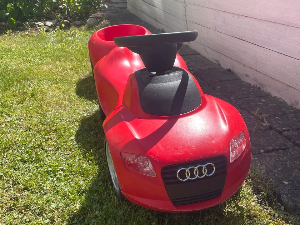 Audi Rutschauto mit Anhänger in München