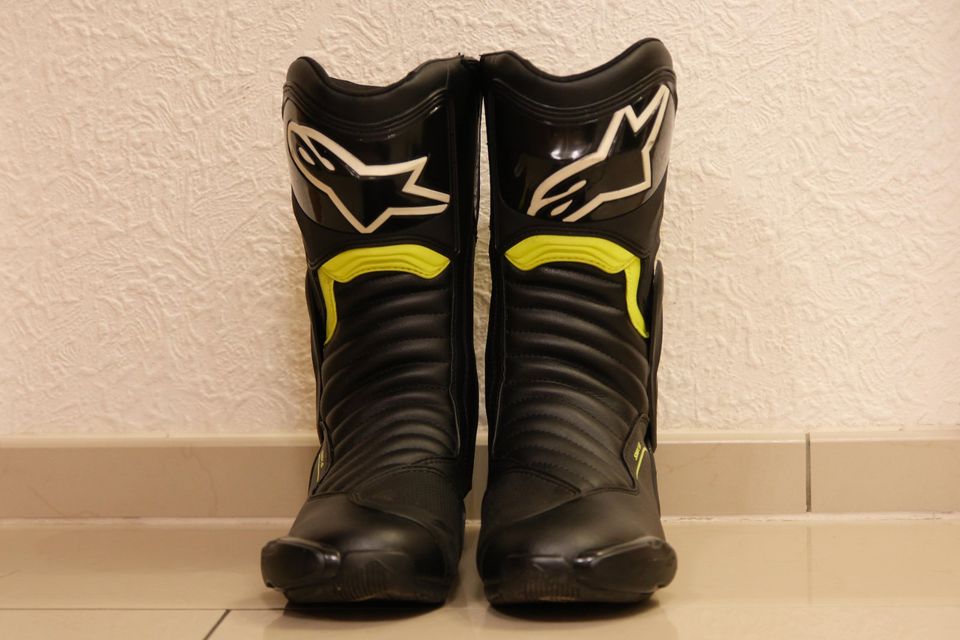 Alpinestarts SMX-6 V2 Motorradstiefel / Motorradschuhe in Moers