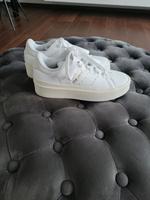 DAMEN Sneaker .Adidas. Bayern - Neu Ulm Vorschau