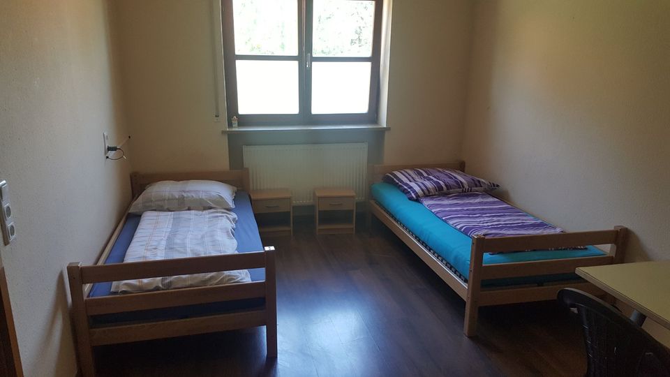 Zimmer Unterkunft Pension Wohnung Monteur in Moosthenning