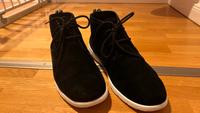 UGG Desert Boots Stiefel Schwarz 43 Hamburg - Hamburg-Nord Vorschau