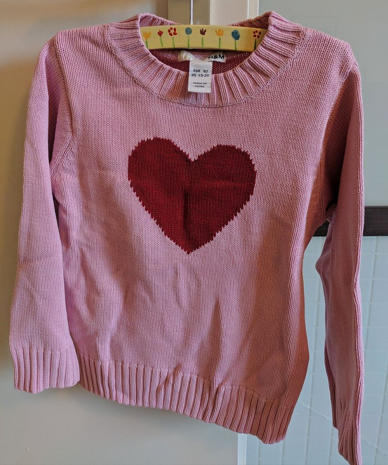 H&M Oberteil Shirt langarm Pullover Mädchen Gr. 92 in Düsseldorf - Eller |  Babykleidung Größe 92 kaufen | eBay Kleinanzeigen ist jetzt Kleinanzeigen