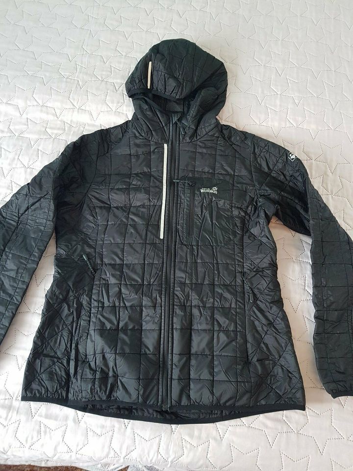 Jack Wolfskin Dammen Jacke Gr.M in Pfaffenhofen a.d. Ilm