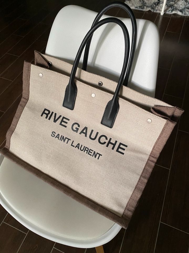 Tasche mit Aufdruck Rive Gauche Saint Laurent in Hamburg