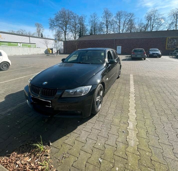 Bmw 320d mit tüv in Essen