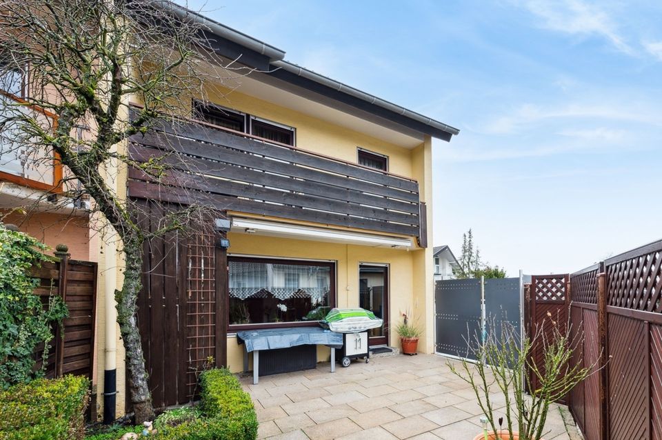 Sonniges Doppelhaus mit Terrasse in Bietigheim // Kauf auf Nießbrauchbasis in Besigheim