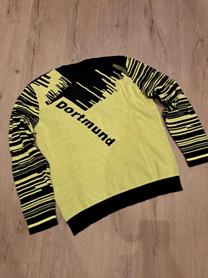 BVB 09 Pulli Pullover NEU in Bergheim