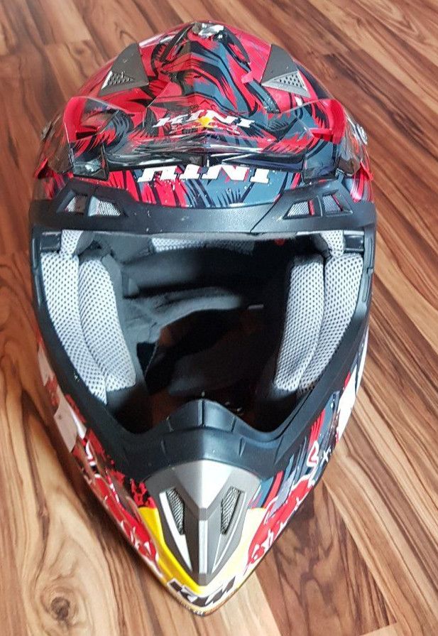 Red Bull Helm Gr:M KTM Kini Red Bull Revolution Helm -gebraucht- in Altenkirchen