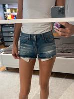 Jeans Shorts S 36 LTB Lochstickerei blau Pamela Bayern - Bad Endorf Vorschau