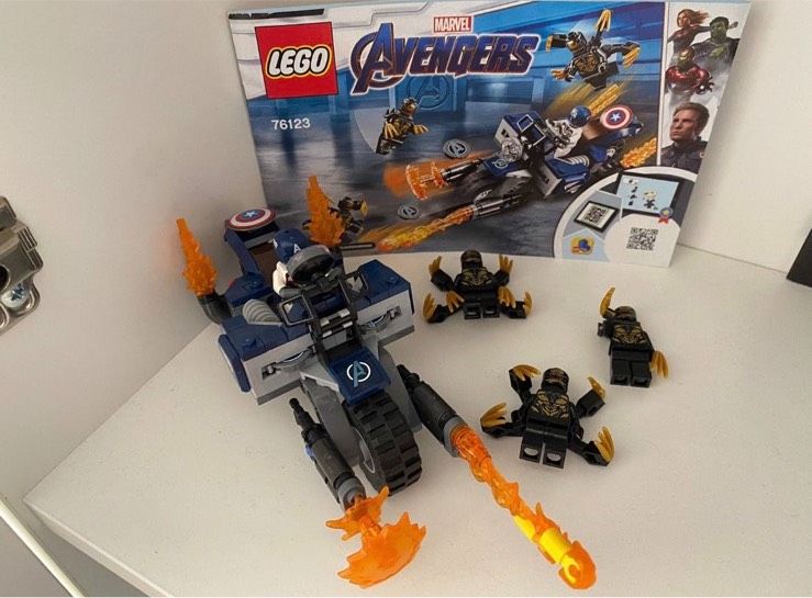 Lego 76123 Marvel Avengers Captain America in Berlin