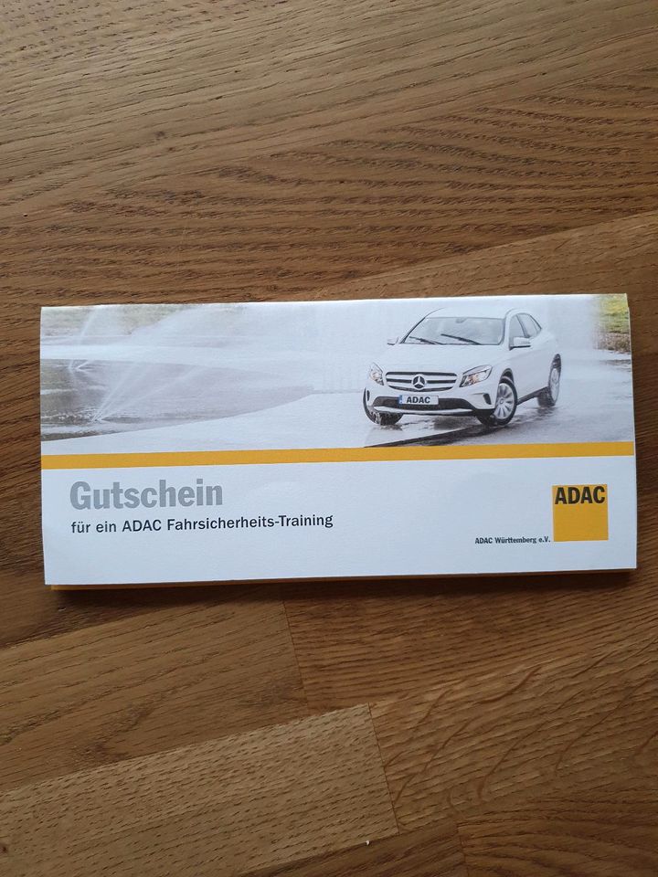 Gutschein ADAC Fahrsicherheits-Training in Tübingen