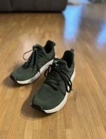 Sneaker Bench Khaki Größe 37 Kr. München - Neubiberg Vorschau