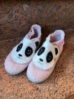Hausschuhe Elefanten Panda 25 Nordrhein-Westfalen - Kall Vorschau