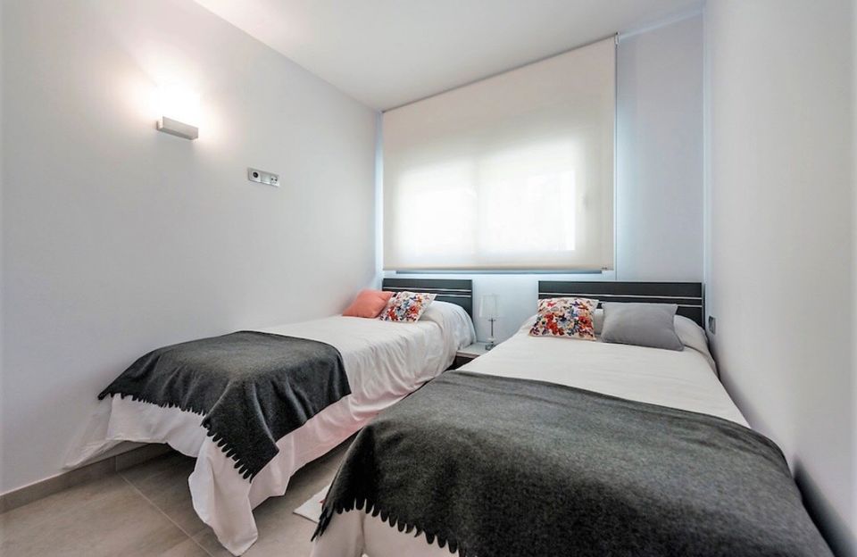 Maisonette Wohnung in Torrevieja/ Alicante, N005, direkt am Meer in Berlin