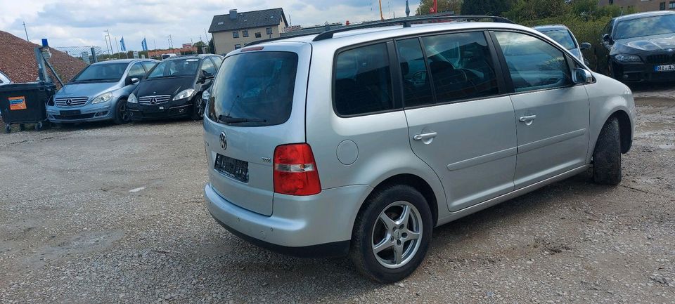 Vw Touran 1.9 L Automatik Getriebe Diesel in Bielefeld