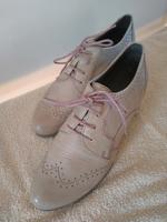 Schicker Oxford-Schnür-Pumps im Vintage-Stil Glattleder in beige München - Sendling-Westpark Vorschau