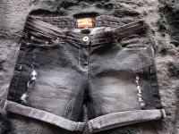 Jeans Shorts grau schwarz Gr.40 neuwertig Niedersachsen - Wistedt Vorschau