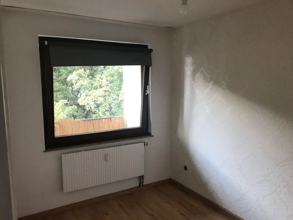 Vermietete 4 Zimmer Wohnung !!! in Köln