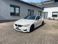 BMW M4 Coupé / Carbonpaket / Lederamaturenbrett / DKG Hessen - Naumburg  Vorschau