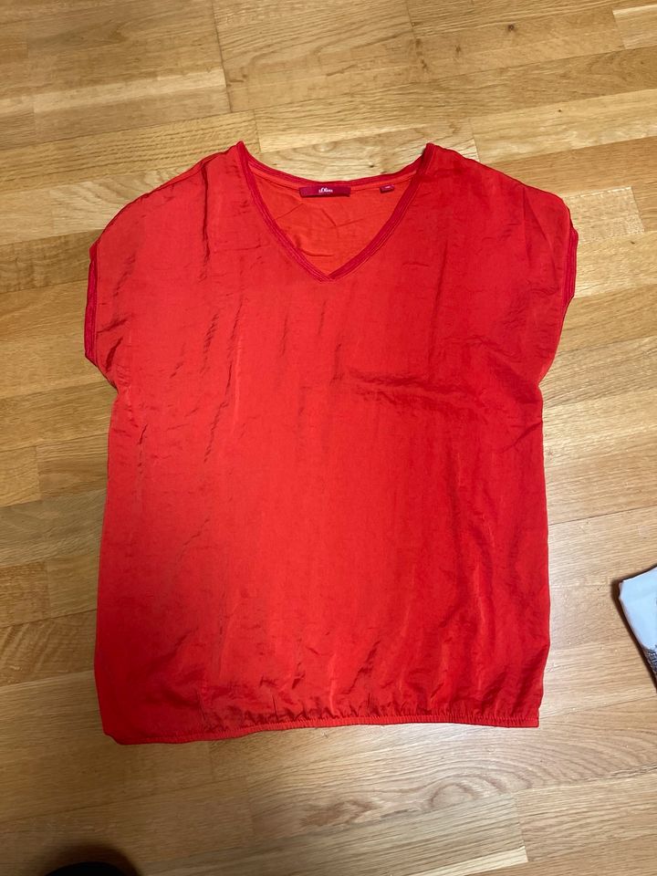 T Shirts 38-40, S. Oliver, Esprit, Claire in Ismaning