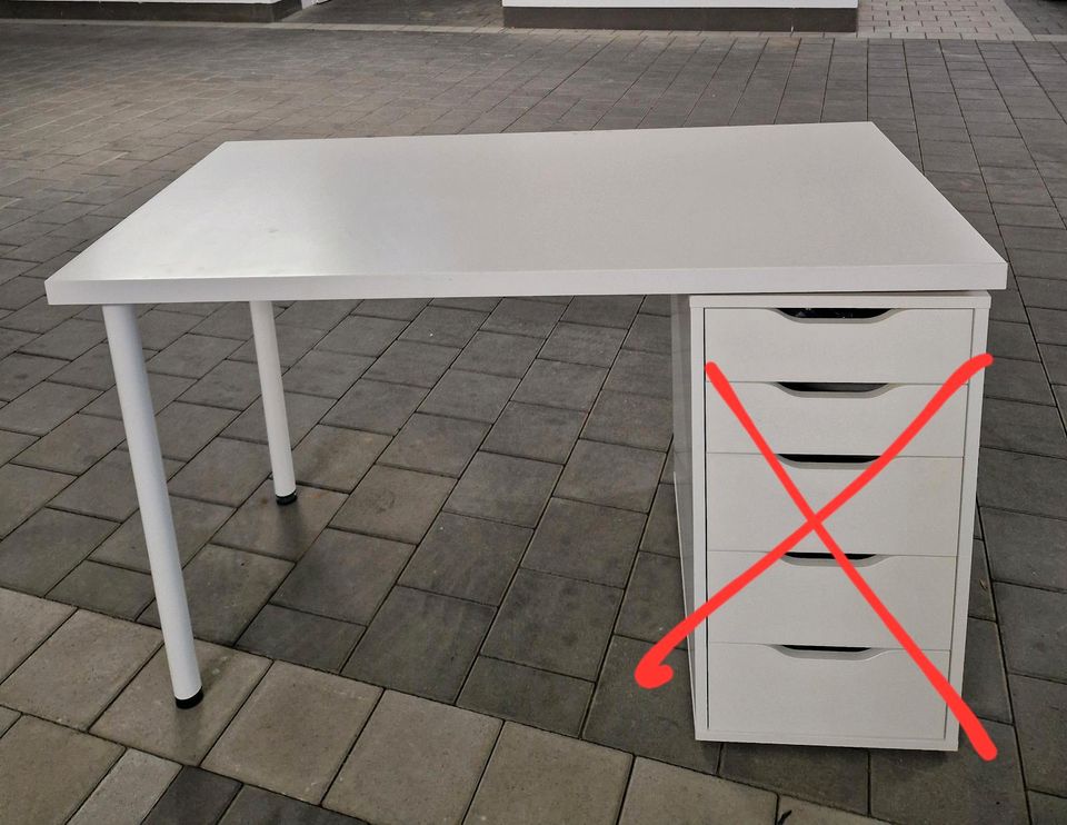Ikea Schreibtisch in Mehring