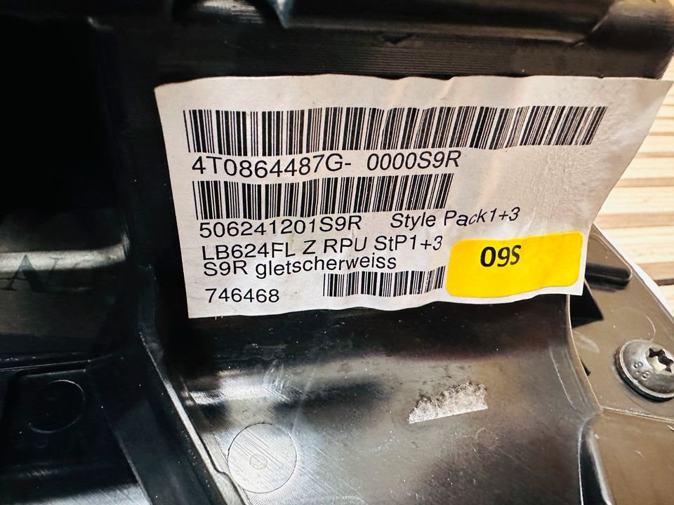 Lamborghini HURACAN Evo Heckspoiler 4T0864487G in Brandenburg 
