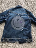 Esprit Jeansjacke Smiley. Gr. 128/134. Neuwertig. Niedersachsen - Amelinghausen Vorschau