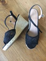 Sandalen Keilabsatz Boho, schwarz, Gr 41 Nordrhein-Westfalen - Burbach Vorschau