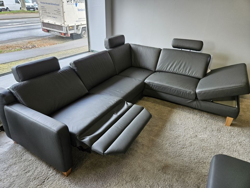 NEU ECHTLEDER Couch Wohnlandschaft Ledersofa 1x Motor Relaxsitz % in Hünxe