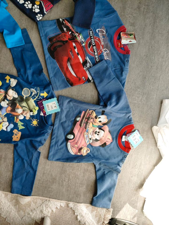Disney Langsam Shirts Pullover für Jungen Gr.80 / 12 Monate Neu in Detmold