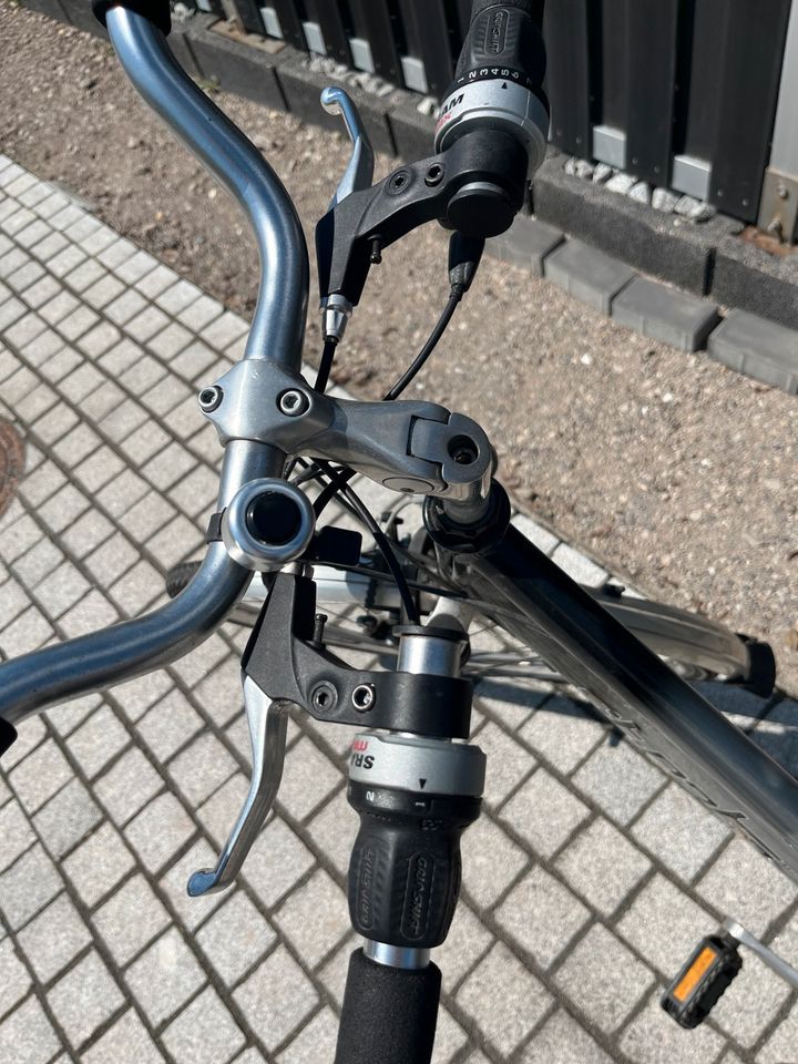Fahrrad 28 Zoll in Magdeburg