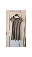 Comma Damenkleid Gr. 49 Berlin - Reinickendorf Vorschau