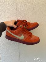 Dunk Low SB 'Mystic Red' Berlin - Mitte Vorschau