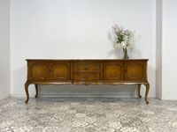 WMK Prachtvolles, hochwertiges und sehr gut erhaltenes Chippendale Sideboard von Warrings , teilweise aus massivem Eichenholz # Anrichte Schrank Kommode Buffet Vintage Stilmöbel # Lieferung möglich Friedrichshain-Kreuzberg - Friedrichshain Vorschau