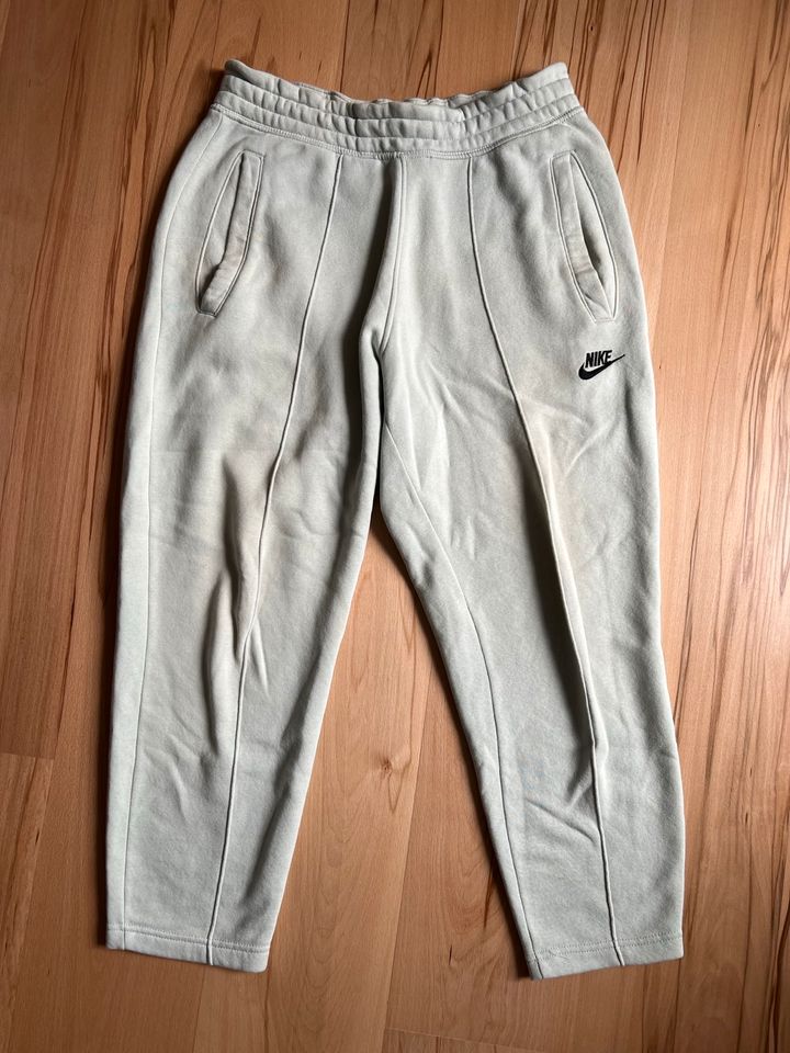 Nike Jogging Hose in Thaleischweiler-Fröschen