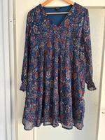 Damenkleid Hessen - Kassel Vorschau