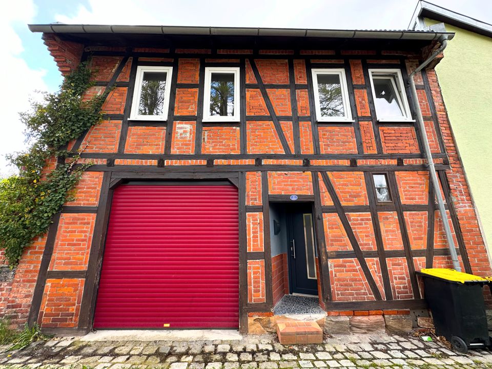 Renditeobjekt! Vollvermietetes Wohnhaus mit drei Wohnungen in zentraler Lage von Neustadt b. Coburg in Neustadt b.Coburg