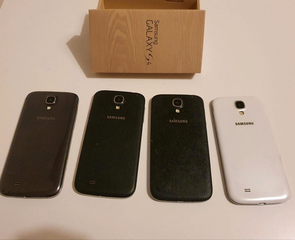 Samsung Galaxy S4 Glas Defekt in Ratingen